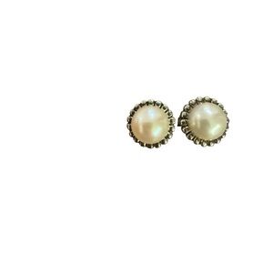 Lagos Elegant Pearl Stud Earrings